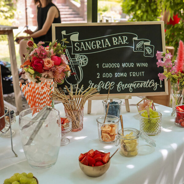 Dit tekstbord sangria bar is perfect voor een self service bar met sangria